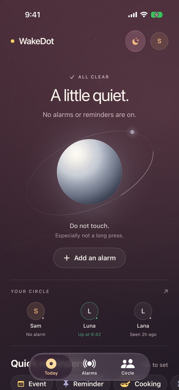 Pearl resting Dot when no alarms or reminders are on